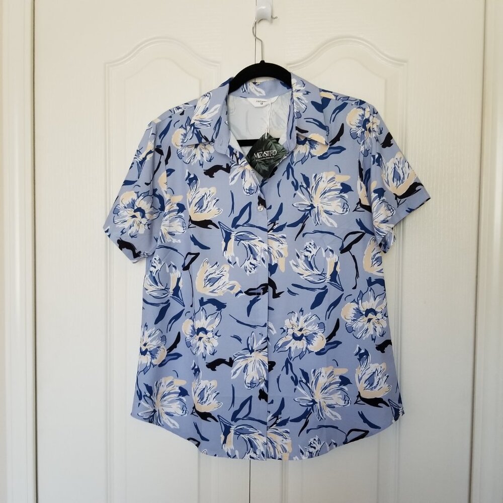 NWT! Womens Short Sleeve Floral Hawaiian Print Button-Down Shirt Top Blouse - Picture 5 of 12